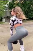 sommerray workout in leggings