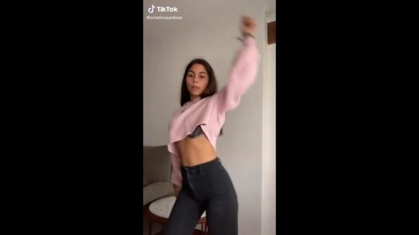 cristinxsantoss 18yo teen in tight jeans