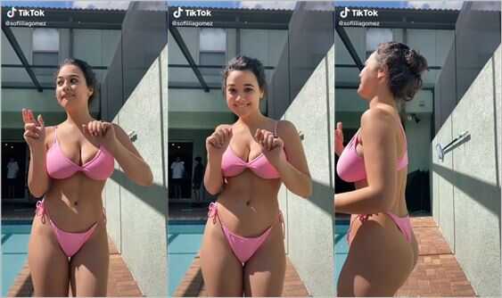 @sofiiiiagomez big boobs bikini